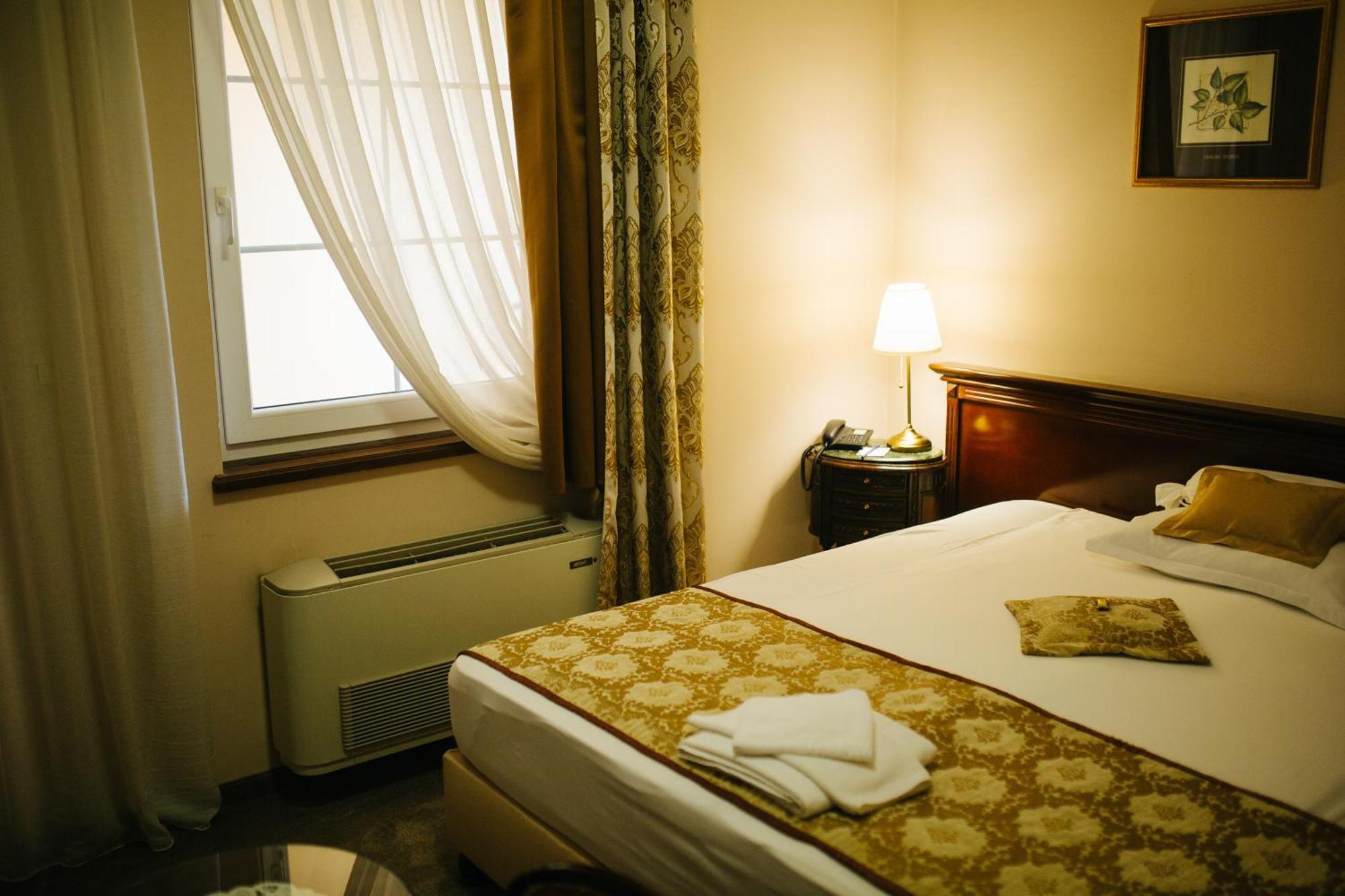 Garni Hotel Andric Sombor Exterior photo