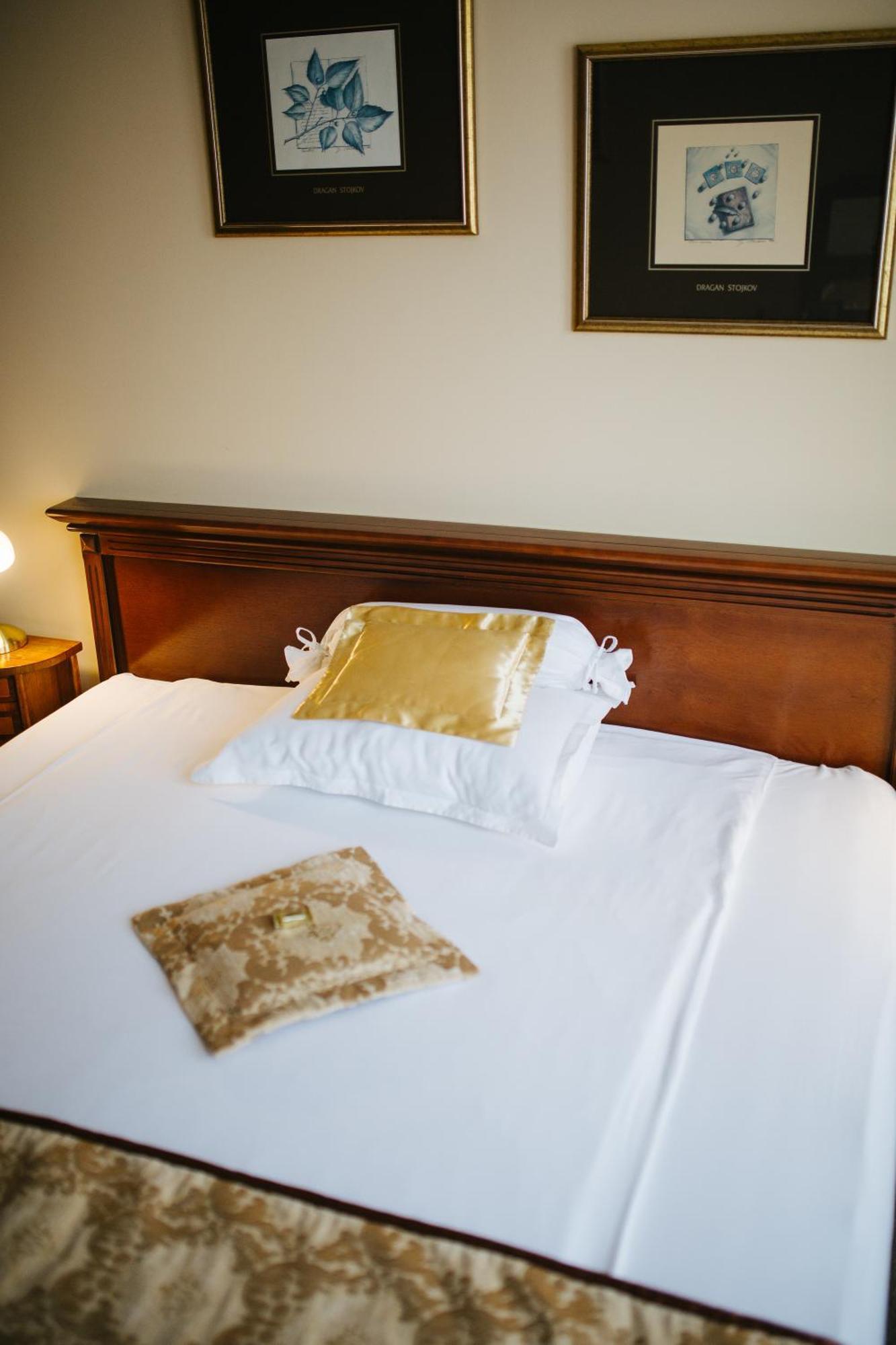 Garni Hotel Andric Sombor Exterior photo