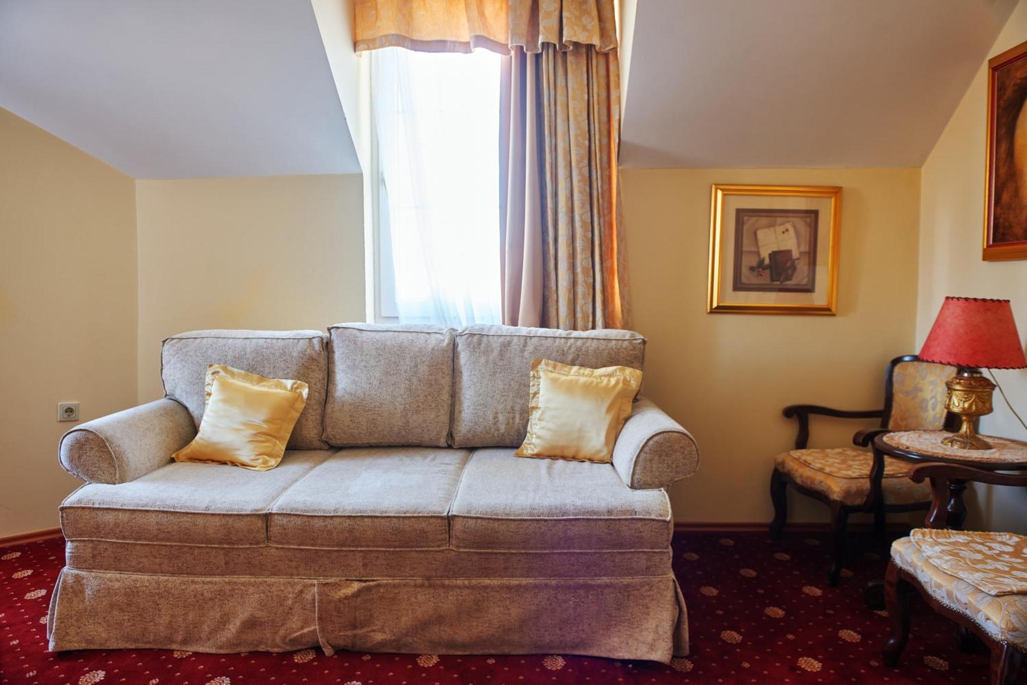 Garni Hotel Andric Sombor Exterior photo