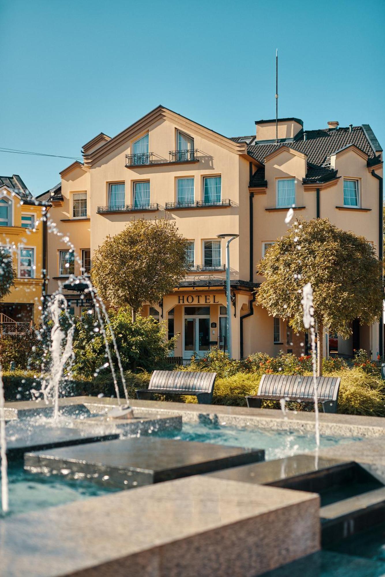 Garni Hotel Andric Sombor Exterior photo