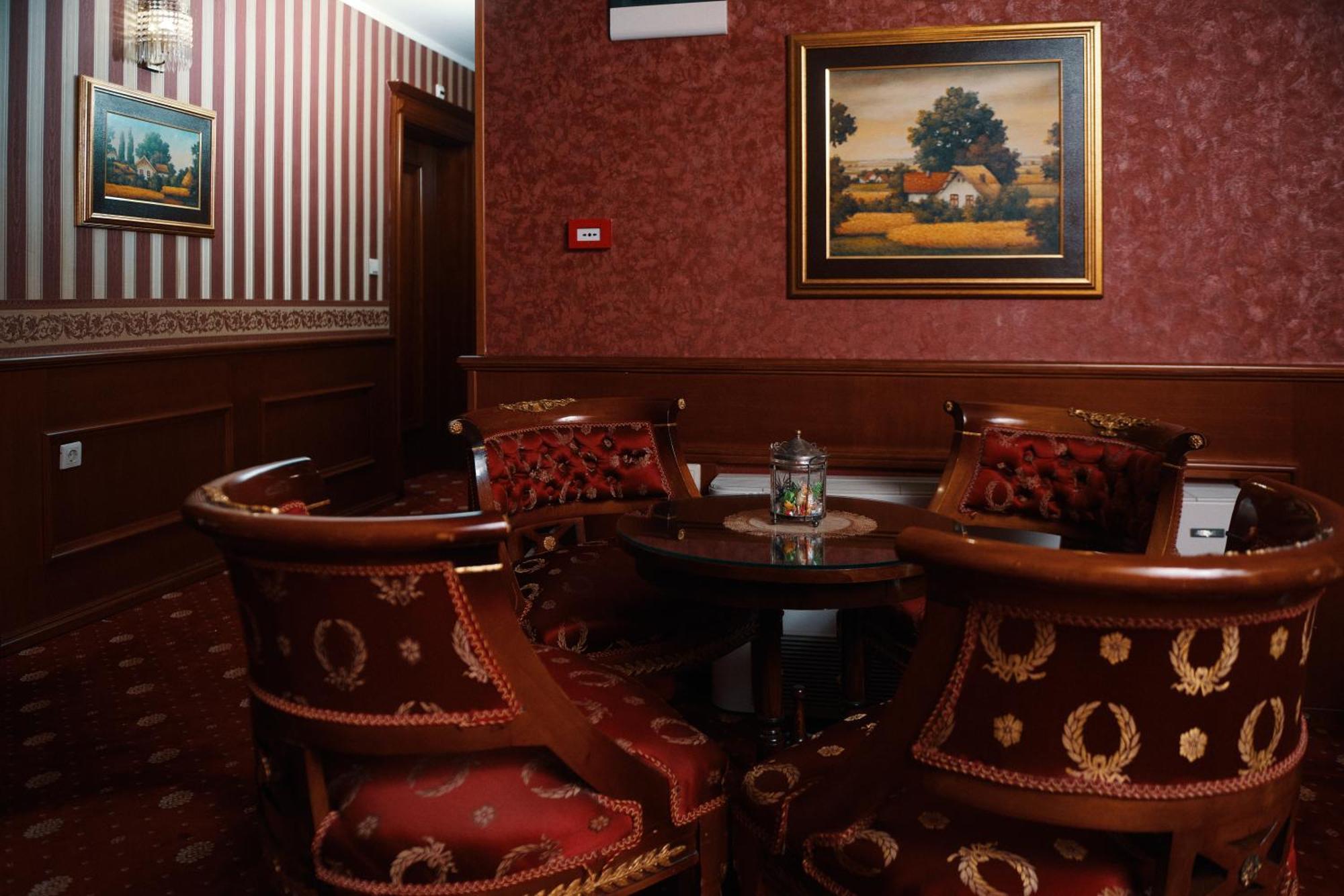 Garni Hotel Andric Sombor Exterior photo